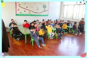 “愛心灌溉，呵護成長”--青峰創(chuàng)元集團螢火蟲愛心社第159期